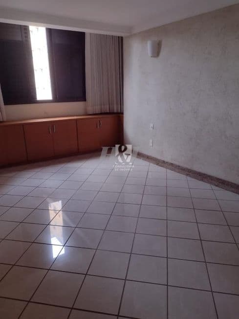 Apartamento para vender no Centro image 1