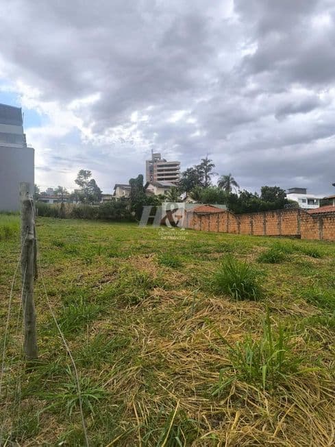 Terreno para vender no Cidade Jardim image 1