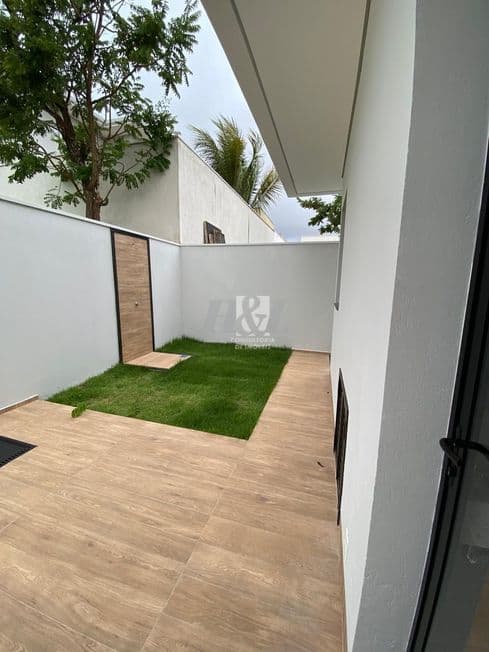 Casa em condomínio para vender no Jardim Botanico image 1