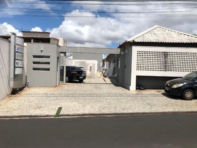 Sala para alugar no Fundinho image 1