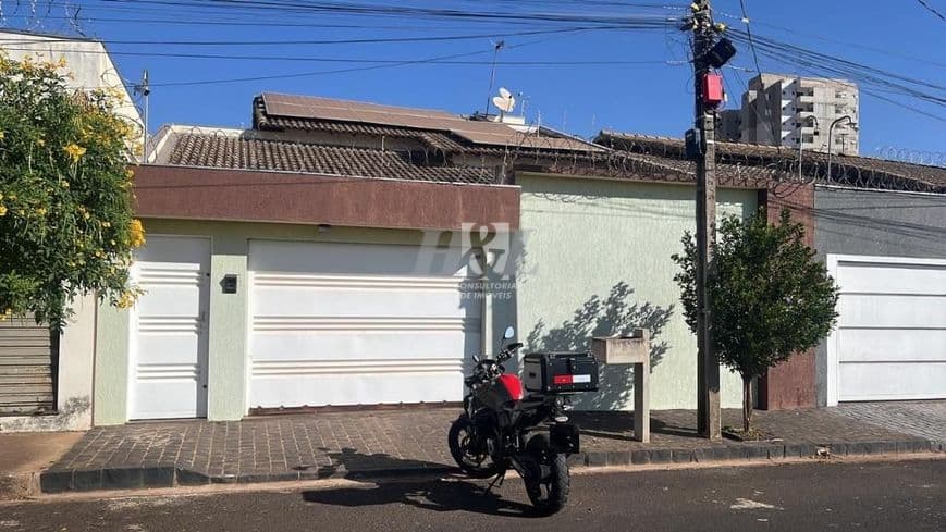 Casa para vender no Laranjeiras image 1